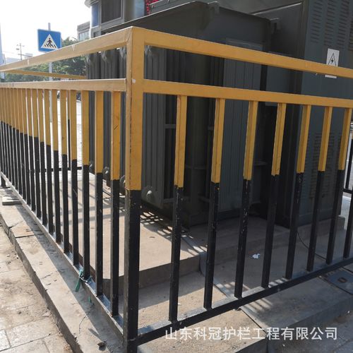 临朐厂家pvc护栏塑钢变压器环网柜箱变围栏塑料防护栅栏定制护栏